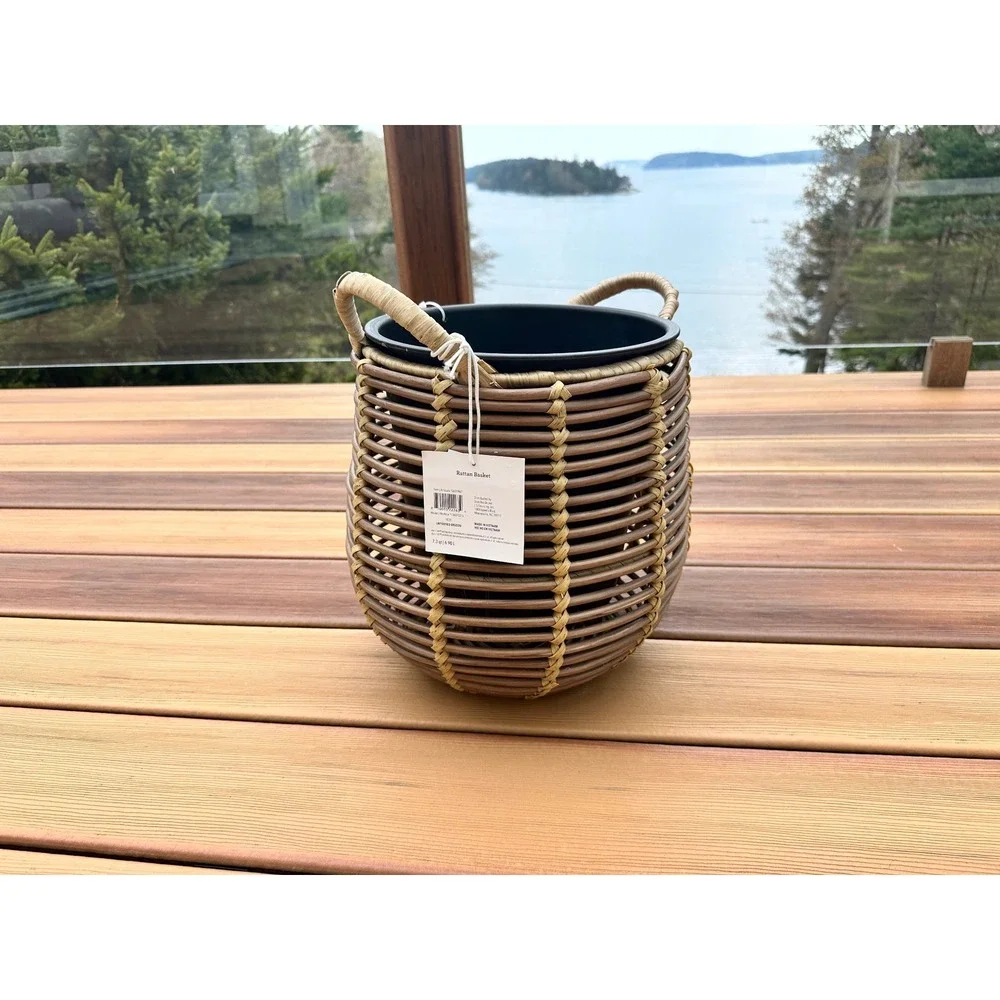 Woven Rattan Basket‎ Planter with Handles and Removable Liner Brown Tan Round